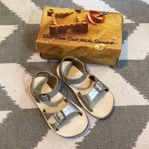Toddler girl sandals